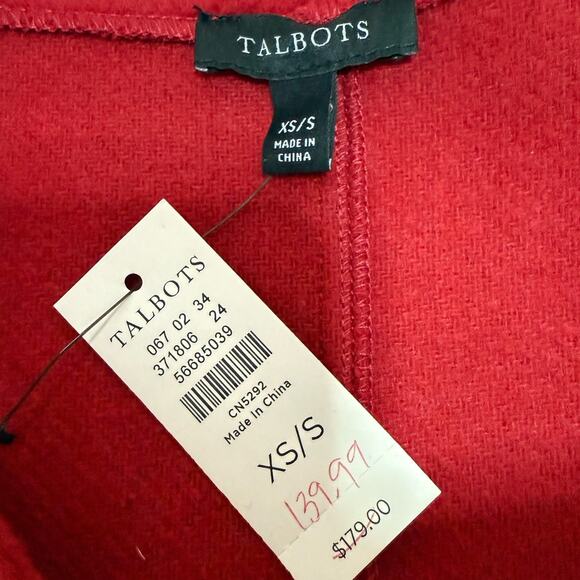 Talbots Embellished Ruana Cape XS/S Red Wool Blend Rhinestone Button Pockets NEW - Picture 6 of 8
